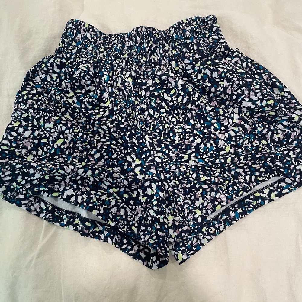 Athleta high rise weekender run shorts - Picture 2 of 5